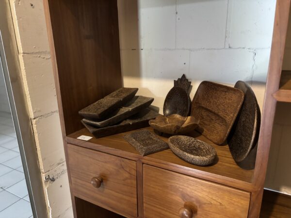 Coconut Wood Tray Set of 8