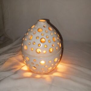 D3-11 Porcelain Candle Holder