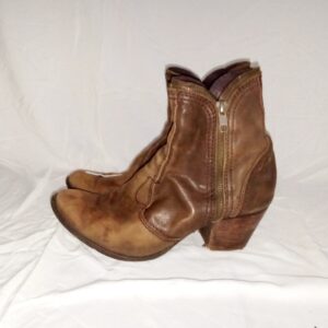 D5-04 Genuine Leather Boots