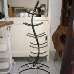 D5-05 Iron Shoe Rack