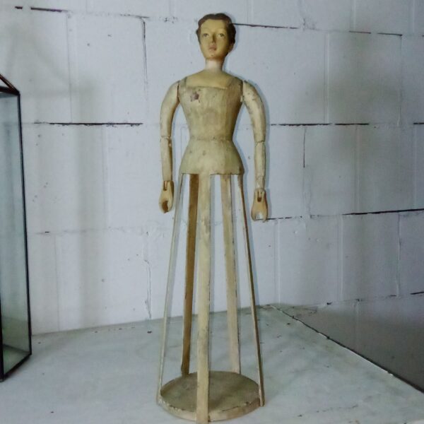 Design model statue
