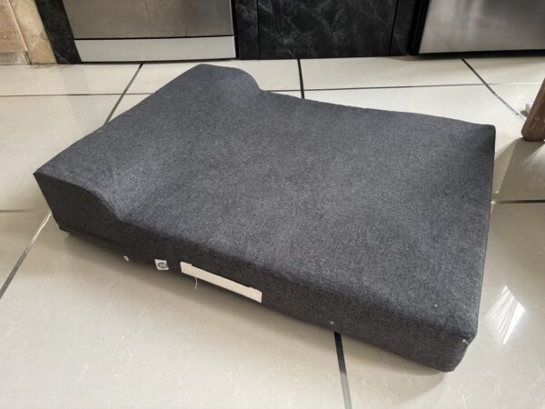 Water-resistant Pet Mat